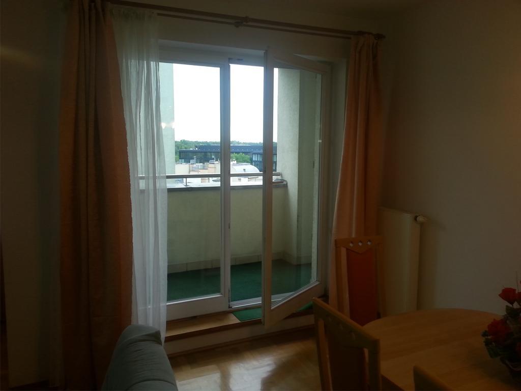 Dgm Apartment وارسو المظهر الخارجي الصورة
