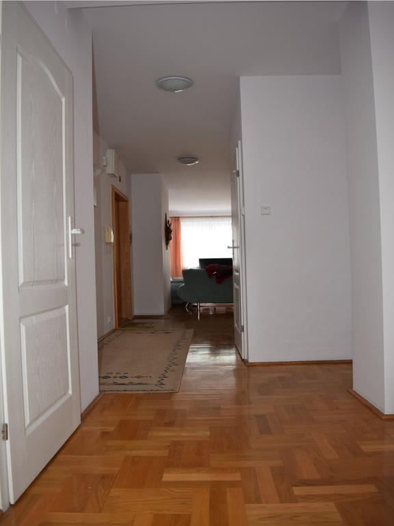 Dgm Apartment وارسو المظهر الخارجي الصورة